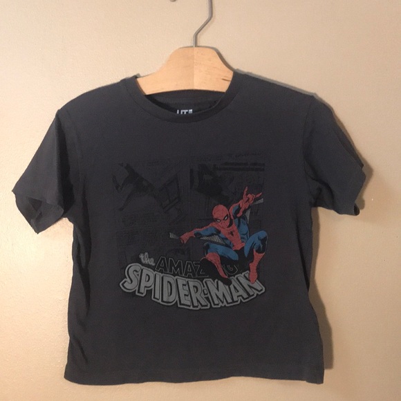 Marvel boys t-shirt size 5 - Picture 1 of 3